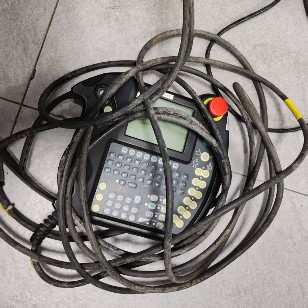 ʷ�ձȠ��C����ʾ����SP1 D21142602�ٿv�U XYZ �S�������`���ϾS�ޱ��B